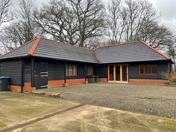 2 Bedroom Cottage To Rent In Clappers Lane, Henfield, BN5