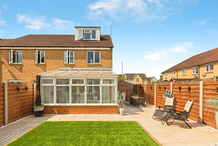 4 Bedroom Property For Sale In Johnson Drive, Leighton Buzzard, LU7