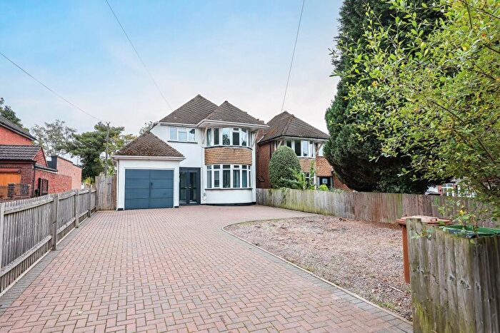 3 Bedroom Detached House To Rent In Chester Road, Sutton Coldfield, West Midlands, B74