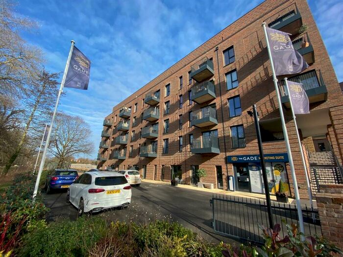2 Bedroom Apartment To Rent In Dacorum Way, Hemel Hempstead, HP1