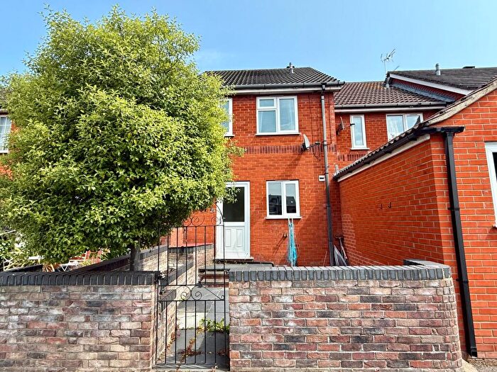 2 Bedroom Terraced House For Sale In Blenheim Road, Lincoln, LN1