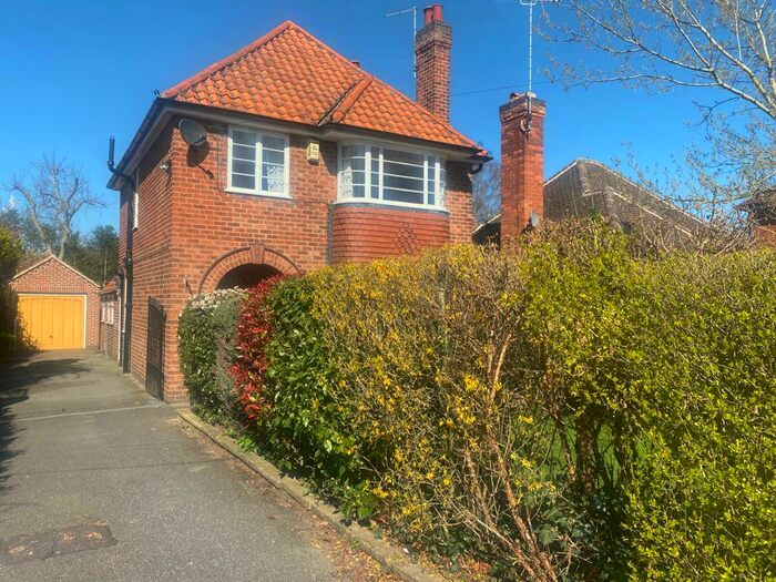 3 Bedroom House To Rent In Grove Coach Road, Retford, DN22