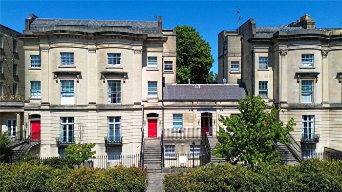 2 Bedroom Apartment To Rent In Kings Road, Reading, Berkshire, RG1