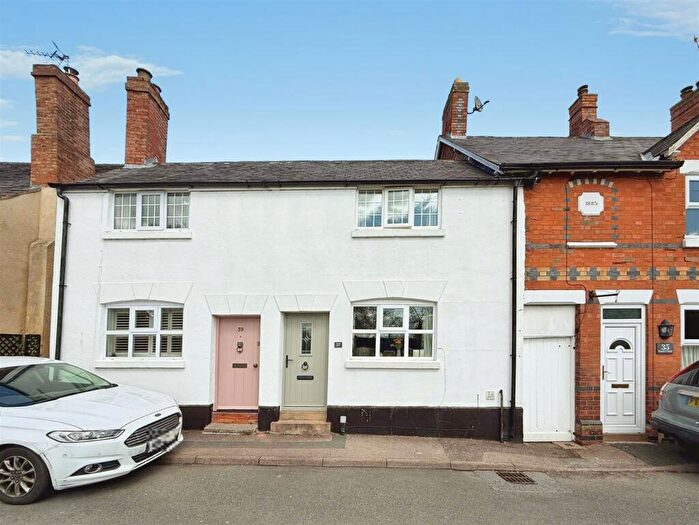 2 Bedroom House For Sale In Desford Road, Thurlaston., LE9