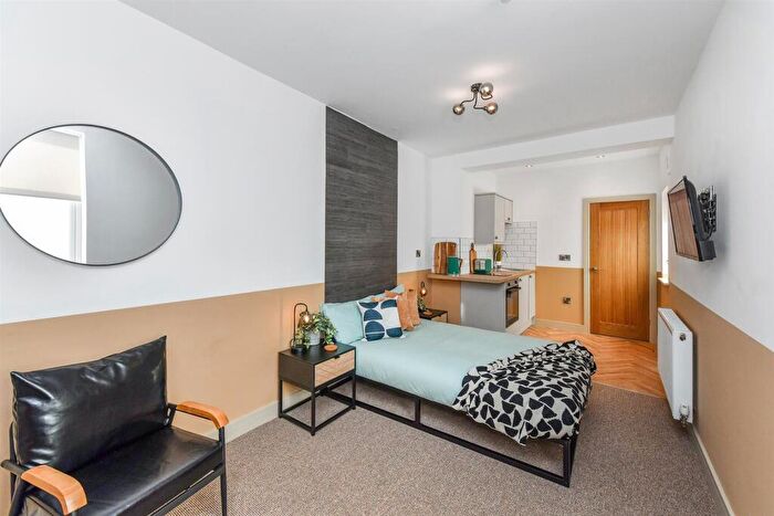 Studio To Rent In London Road, Alvaston, Derby, DE24