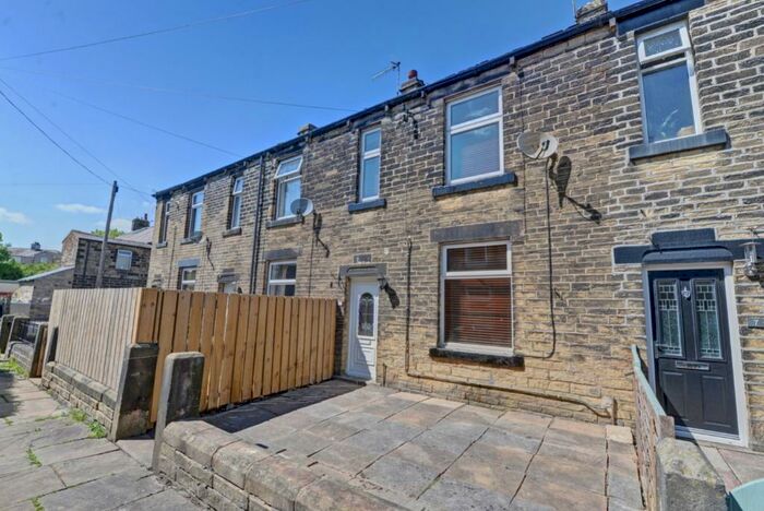 3 Bedroom Terraced House To Rent In Alexandra Terrace, Skipton, BD23
