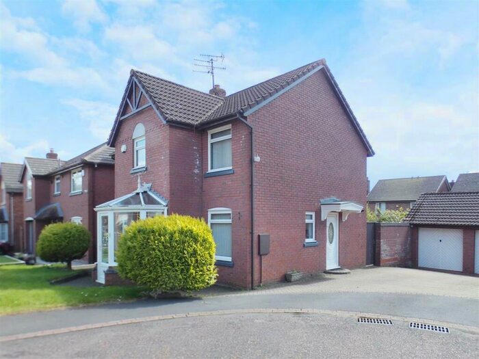 4 Bedroom Detached House For Sale In Greenhill Place, Huyton, Liverpool, L36