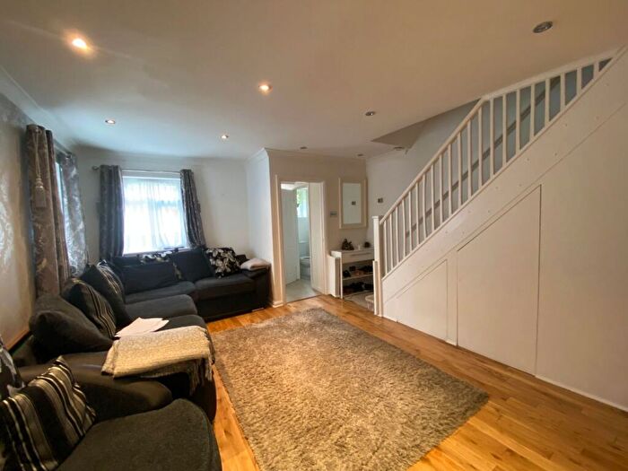 3 Bedroom Semi-Detached House To Rent In Franklins Mews, Harrow, Greater London, HA2