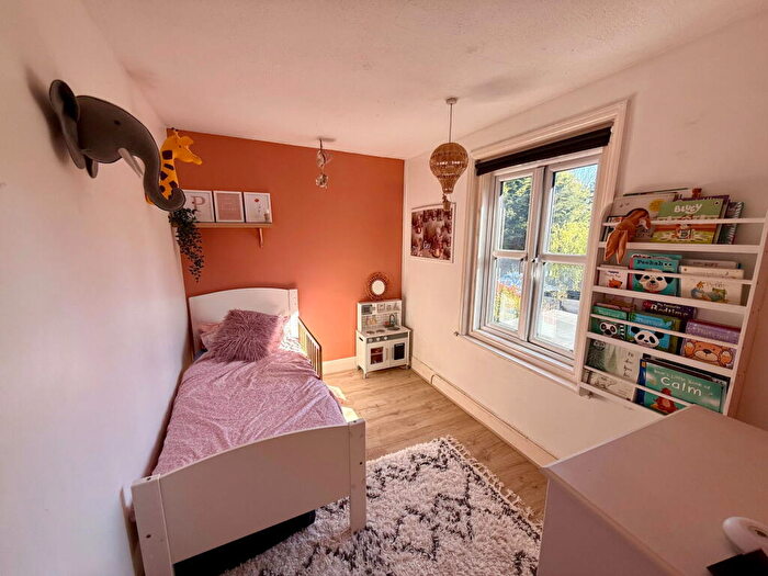 3 Bedroom Terraced House For Sale In Polegate Road, Hailsham, BN27