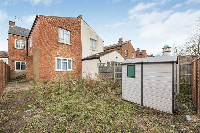 2 Bedroom Flat For Sale In Cranhurst Road, NW2