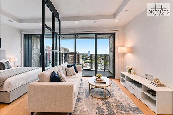 Studio For Sale In Corson House, City Island Way, E14