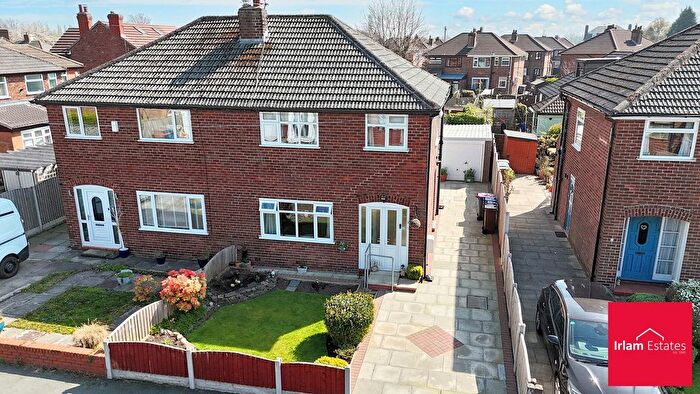 3 Bedroom Semi-Detached House For Sale In Royden Avenue, Irlam, M44