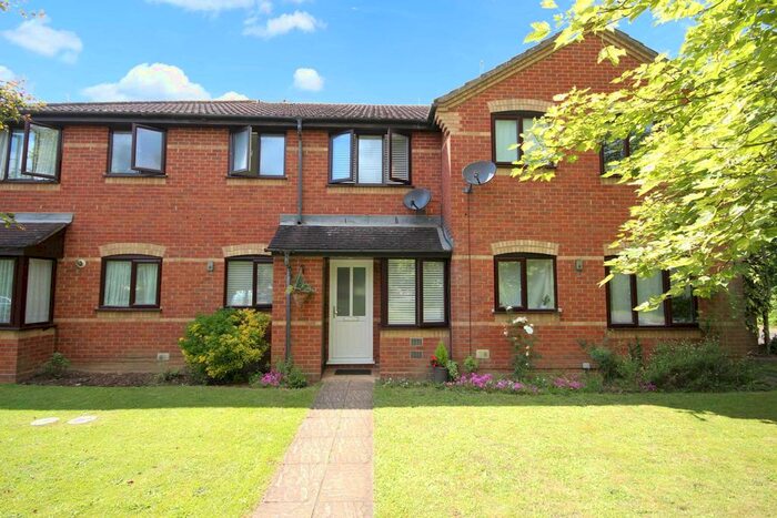 1 Bedroom Terraced House To Rent In Cavendish Gardens, Winnersh, RG41
