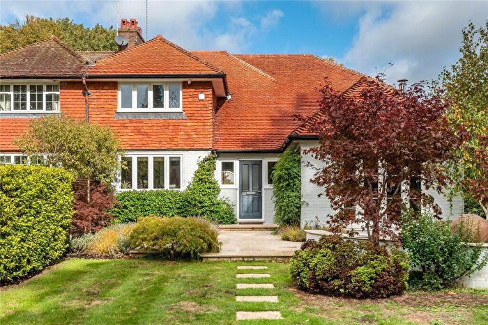 5 Bedroom Semi-Detached House For Sale In Gomshall Lane, Shere, Guildford, Surrey, GU5