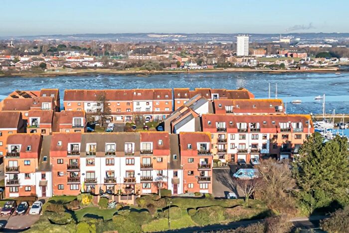 3 Bedroom Flat For Sale In Horse Sands Close, Southsea, Hampshire, PO4