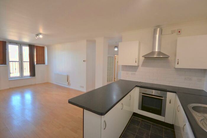 1 Bedroom Flat To Rent In Bridge Street, Northampton, NN1
