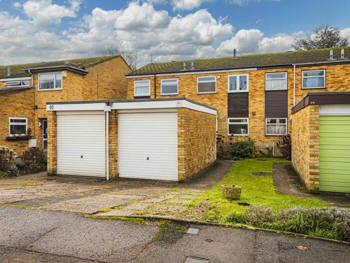 2 Bedroom Terraced House To Rent In Glorious River Views, HP1