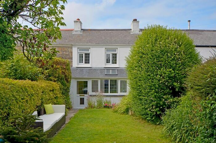 2 Bedroom Cottage For Sale In Pulla Cross, Truro, TR4