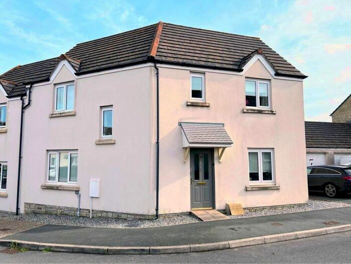 4 Bedroom Semi-Detached House For Sale In Finsbury Rise, Roche, St. Austell, Cornwall, PL26