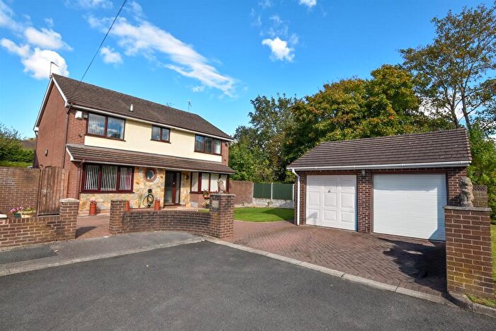 4 Bedroom Detached House For Sale In Hooton Way, Hooton, CH66