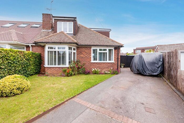 4 Bedroom Semi-Detached House For Sale In Truro Close, Maidenhead, SL6
