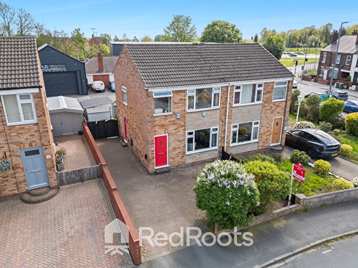 3 Bedroom Semi Detached House For Sale In Newton Close, Newton Hill, WF1