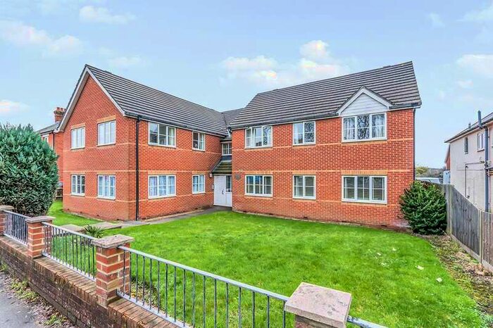 2 Bedroom Apartment To Rent In 47 Bridge Road, Park Gate, Southampton, SO31