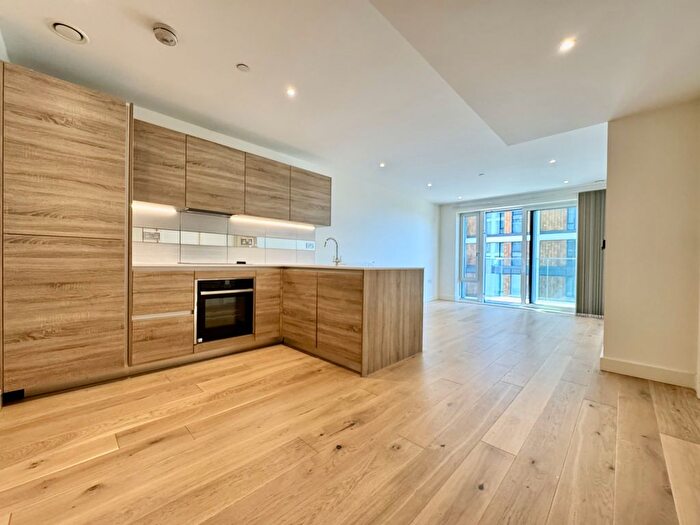 1 Bedroom Flat To Rent In Biring House, Duke Of Wellington Avenue, Woolwich, London, SE18