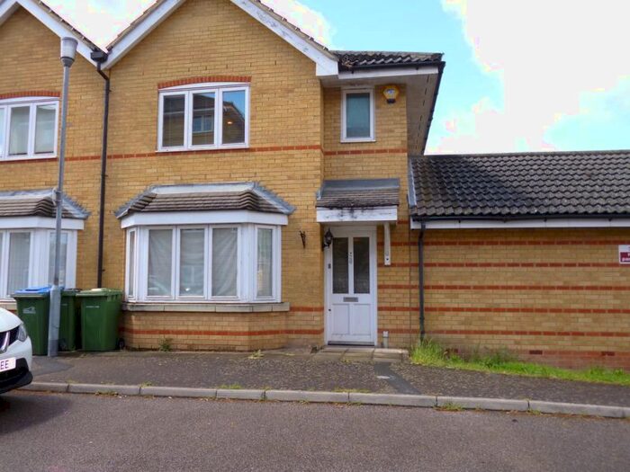 3 Bedroom Terraced House To Rent In Stanley Close, London, SE9