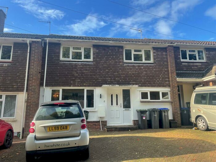 3 Bedroom Terraced House To Rent In Seth Ward Drive, Salisbury, SP1