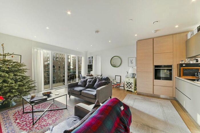 2 Bedroom Flat To Rent In Hopgood Tower, Kidbrooke Village, SE3