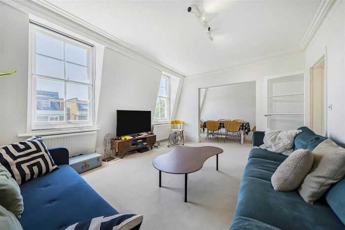 4 Bedroom Flat To Rent In Redcliffe Gardens, London, SW5