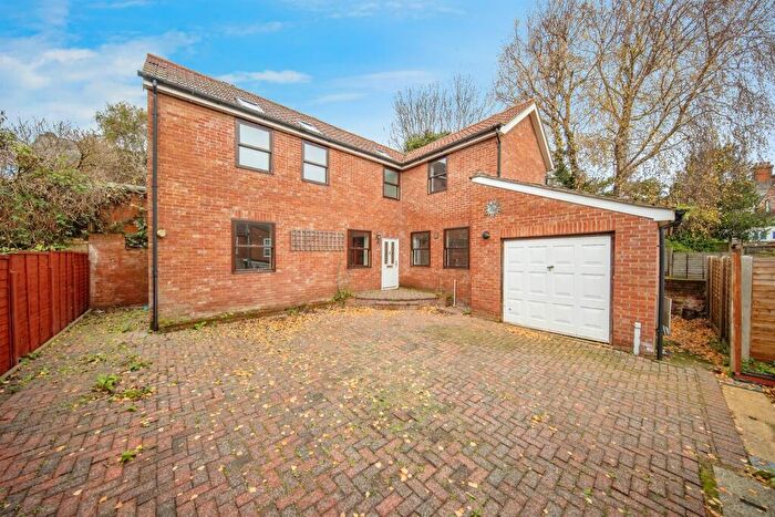 4 Bedroom Detached House For Sale In Hervey Street, Ipswich, IP4