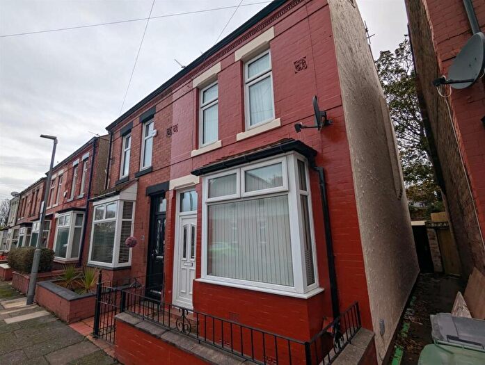 2 Bedroom Semi Detached House For Sale In Daventree Road, Wallasey, CH45