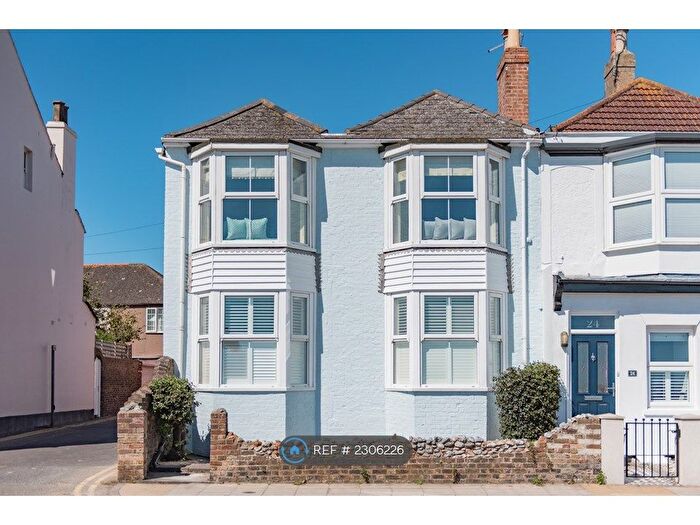 4 Bedroom End Of Terrace House To Rent In The Strand, Walmer, Deal, CT14