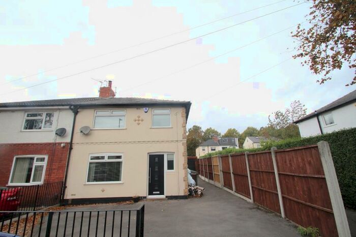 3 Bedroom Semi-Detached House To Rent In Horsforth, Leeds, West Yorkshire, LS18