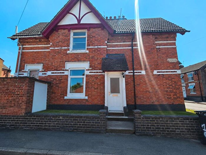 2 Bedroom Terraced House To Rent In Buccleuch Street, Kettering, NN16