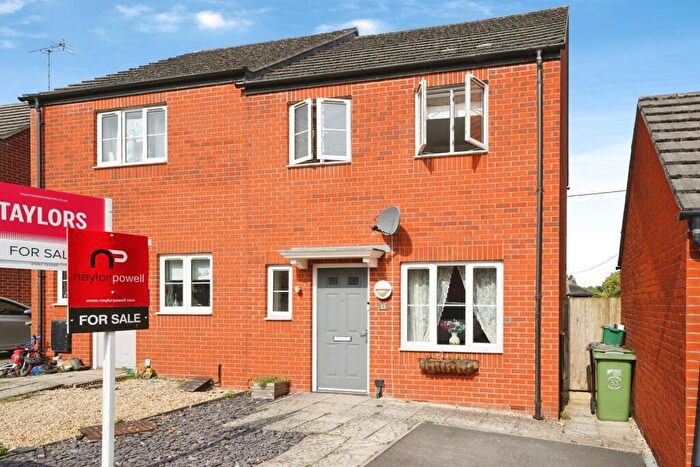 3 Bedroom Semi-Detached House For Sale In Bradestones Way, Stonehouse, Gloucestershire, GL10