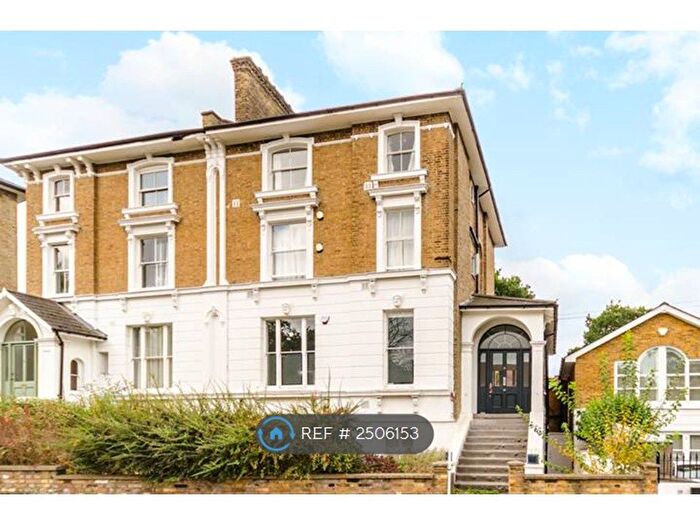 2 Bedroom Flat To Rent In Belmont Grove, London, SE13