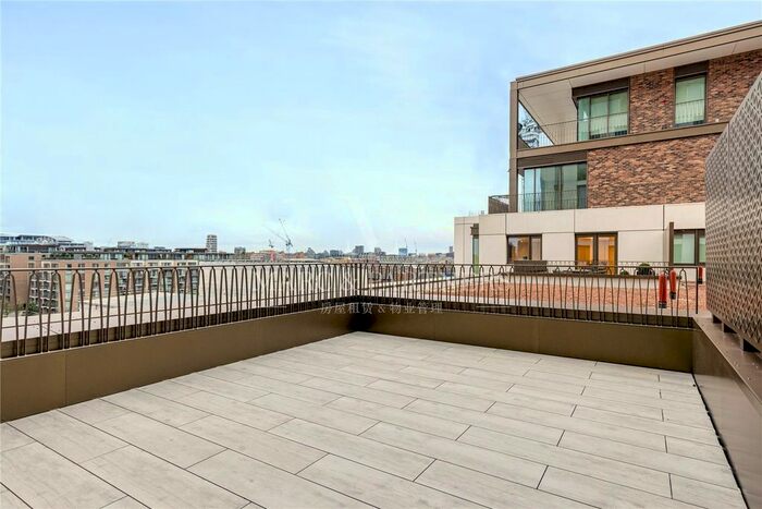 3 Bedroom Flat To Rent In Saxon House, King's Road, Sands End Lane, London, SW6