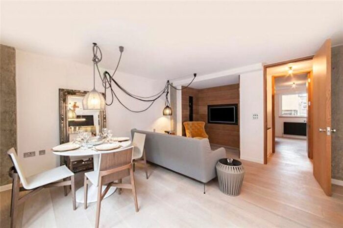 1 Bedroom Flat To Rent In Weymouth Street, London, W1W