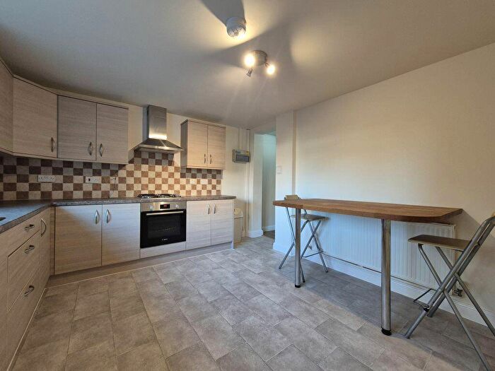 2 Bedroom Flat To Rent In Bowling Green Road, Stourbridge, DY8