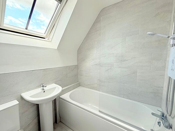 2 Bedroom Town House To Rent In School Street, Church Gresley, Swadlincote, DE11