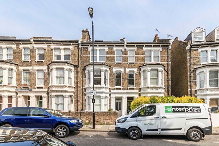 2 Bedroom Flat To Rent In Saltram Crescent, Maida Vale, W9