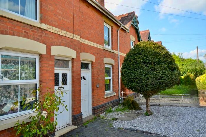 3 Bedroom Terraced House For Sale In Station Road, Pershore, WR10