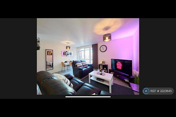 2 Bedroom Flat To Rent In Beauchamp House, Coventry, CV1