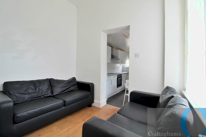 5 Bedroom Terraced House To Rent In Hollydale Road, London, SE15