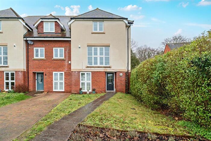 4 Bedroom Semi Detached House For Sale In Oak Tree Drive, Guildford, GU1