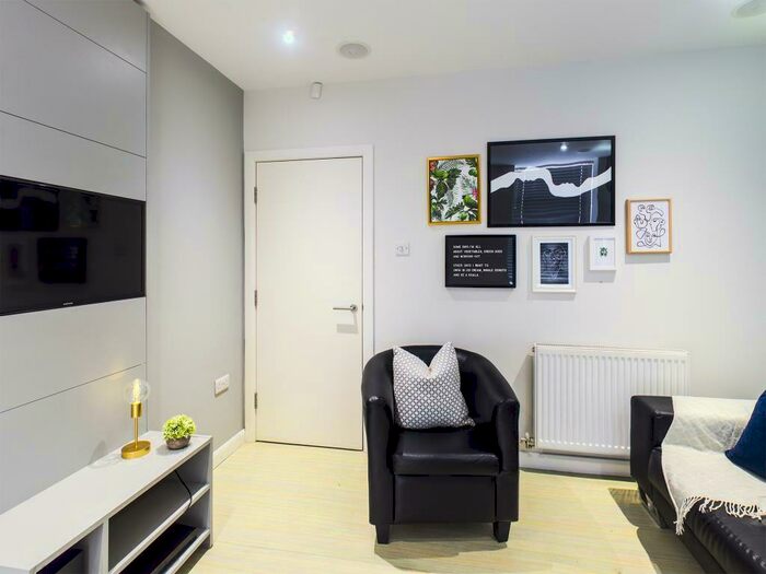 4 Bedroom Terraced House To Rent In Guildford Street, Stoke, ST4