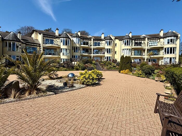 2 Bedroom Flat For Sale In Maidencombe, Torquay, TQ1